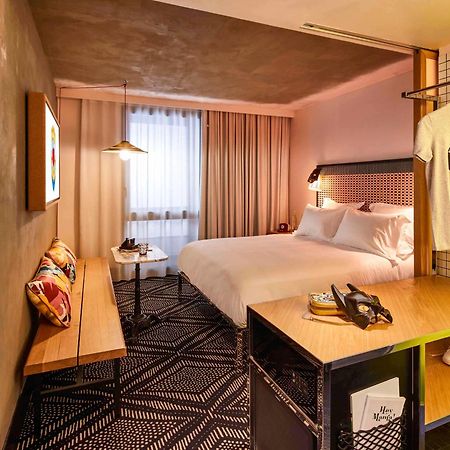 Mama Shelter Paris West Hotel Ngoại thất bức ảnh