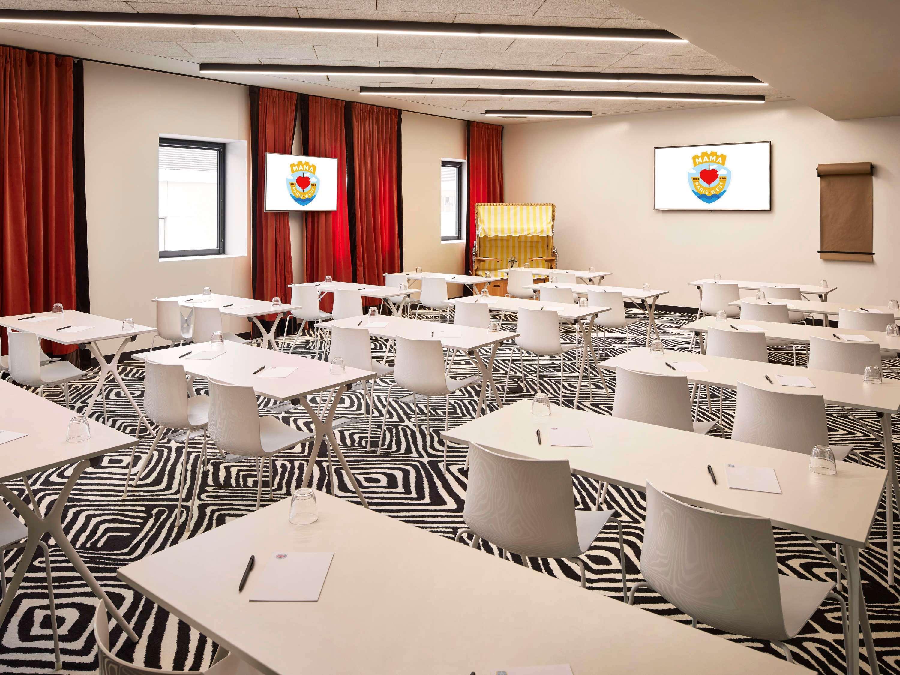 Mama Shelter Paris West Hotel Ngoại thất bức ảnh