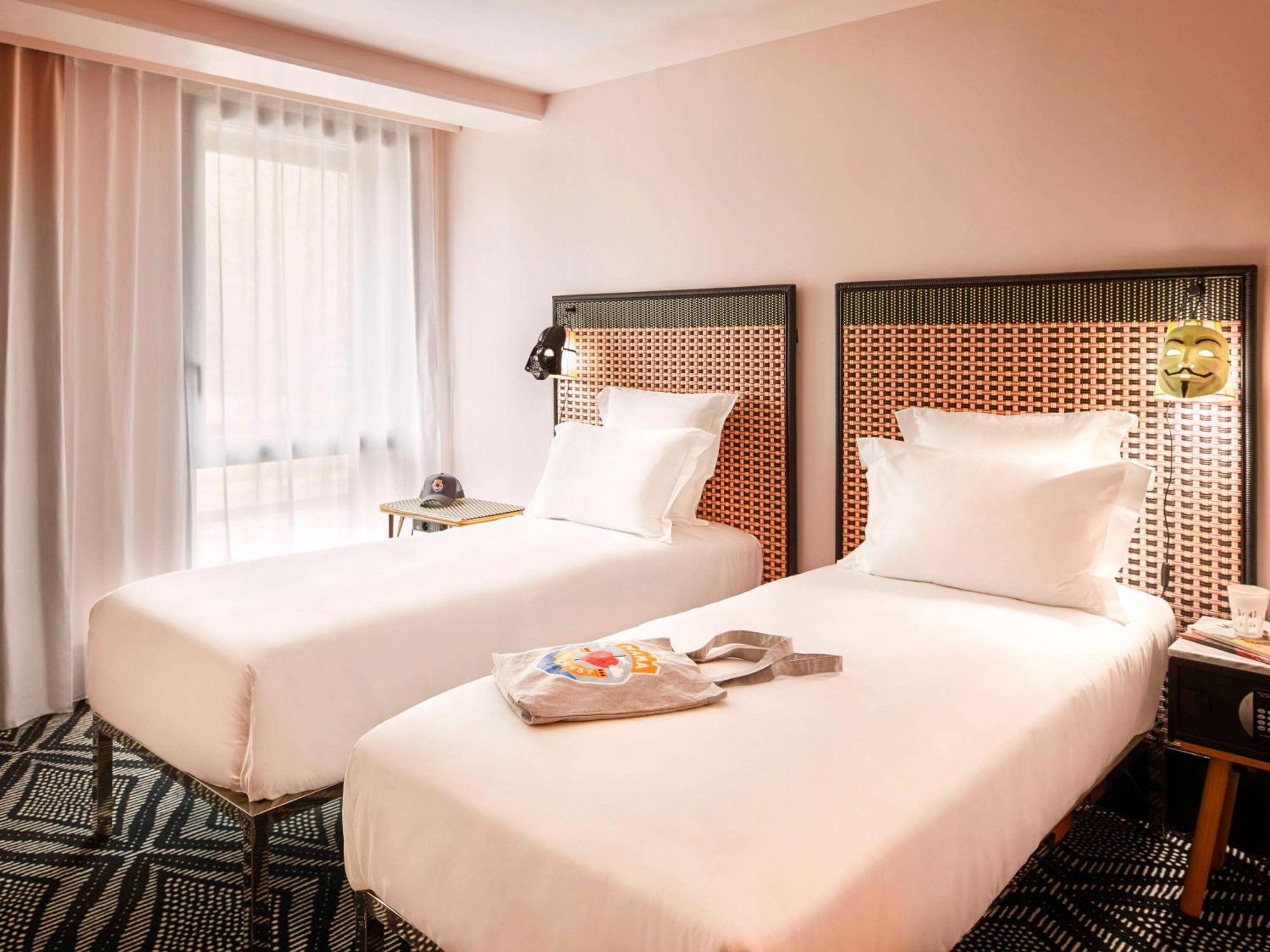 Mama Shelter Paris West Hotel Ngoại thất bức ảnh
