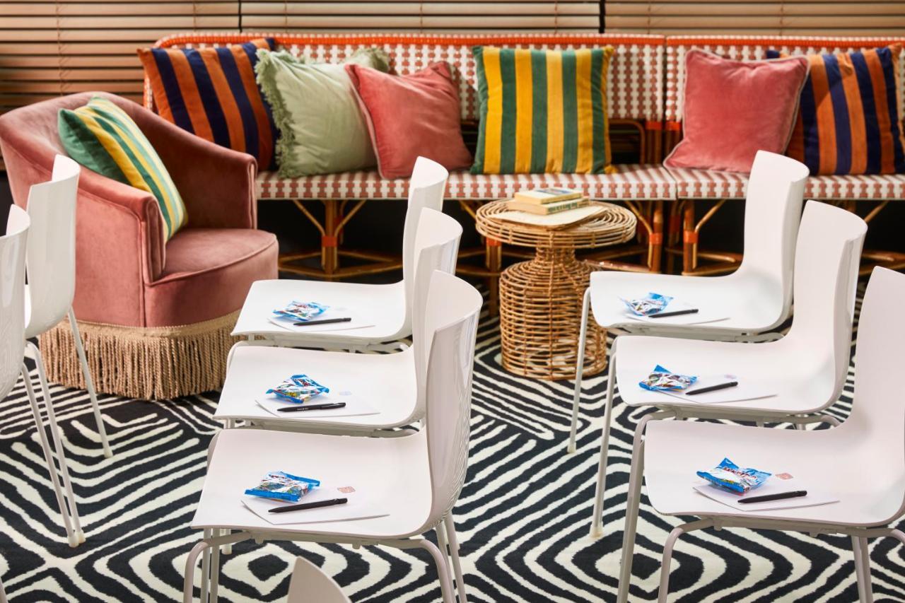 Mama Shelter Paris West Hotel Ngoại thất bức ảnh